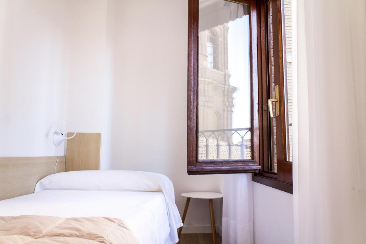 Apartamento Con Vistas En Centro Historico Zaragoza Bagian luar foto