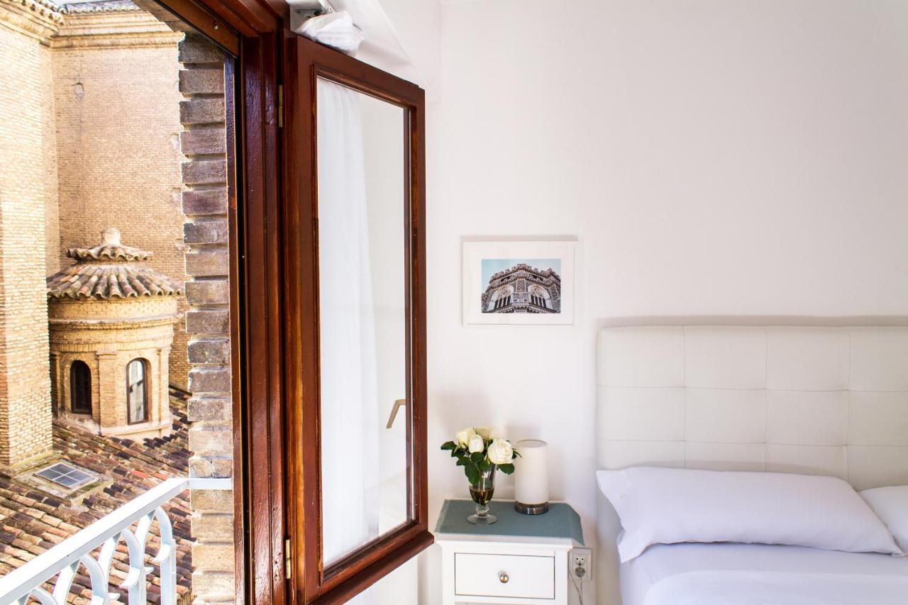 Apartamento Con Vistas En Centro Historico Zaragoza Bagian luar foto