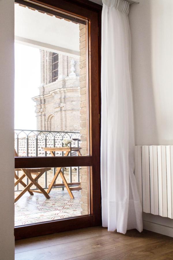 Apartamento Con Vistas En Centro Historico Zaragoza Bagian luar foto